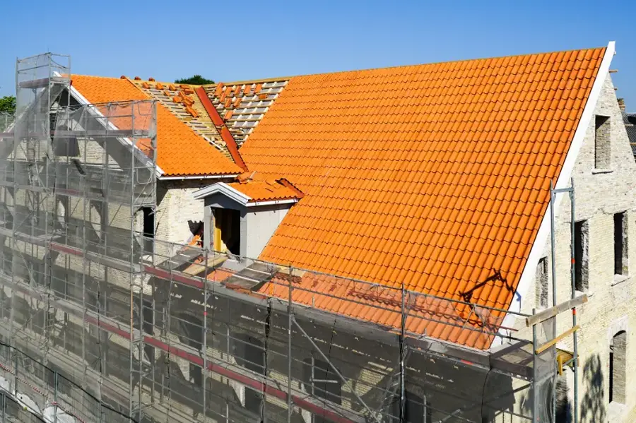 Common Roofing Issues That Require Full Replacement in Hayward, GA Common Roofing Issues That Require Full Replacement in Hayward, GA